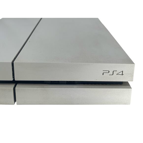 Sony PlayStation 4 500GB White Game Console CUH-1115A - Picture 2 of 8